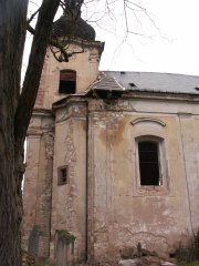 pohled na přední část zprava