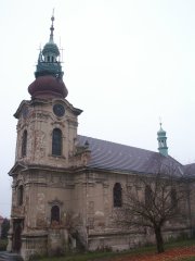 pohled zepředu zprava