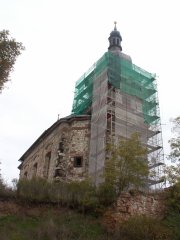 pohled zepředu zleva - oprava věže