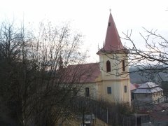 pohled zepředu zleva