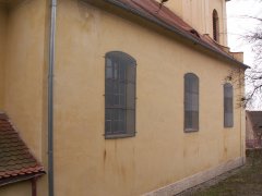 pohled zezadu zleva