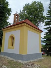 pohled zezadu zprava