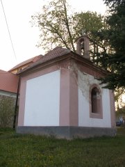 pohled zezadu zleva