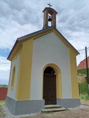 pohled zepředu zleva