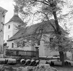 starší foto kostela
