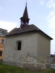 pohled zezadu zprava