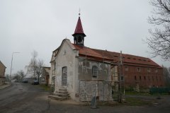 pohled zepředu zprava