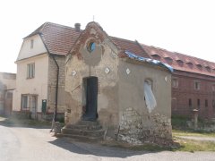 pohled zepředu zprava