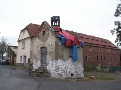 pohled zepředu zprava