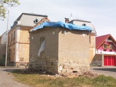 pohled zezadu zprava