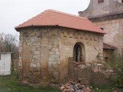 pohled zezadu zleva
