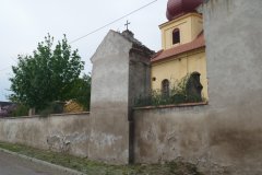pohled zezadu zleva