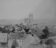 starší foto kostela