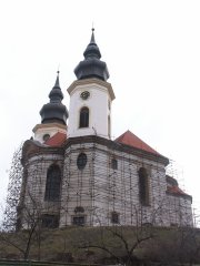 pohled zepředu zprava