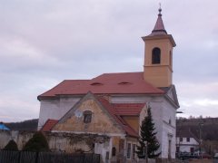 pohled zleva