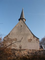 průčelí kostela