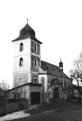 starší foto kostela