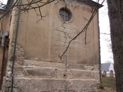 pohled zezadu zprava