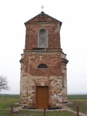 průčelí kostela