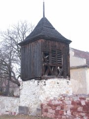 pohled zezadu zleva