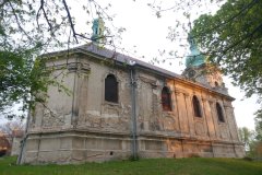 pohled zezadu zleva