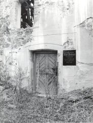vchod do kaple