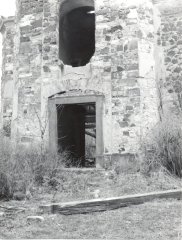 vchod do kostela