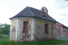 pohled zezadu zleva