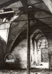 historické foto interiéru kostela