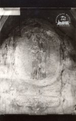 historické foto interiéru kostela - nástěnná malba