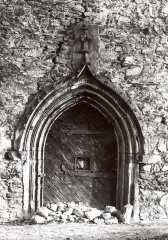 vchod do kostela