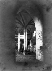 historické foto interiéru kostela
