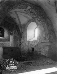 historické foto interiéru kostela
