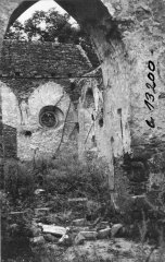 starší foto interiéru kostela