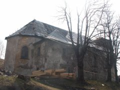 pohled zezadu zleva