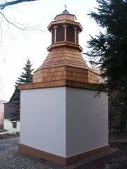 pohled zezadu zprava