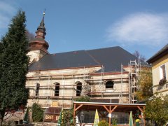 pohled zprava