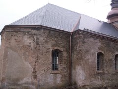 pohled na zadní část zleva