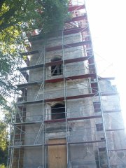 průčelí kostela
