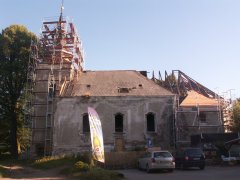 pohled zprava
