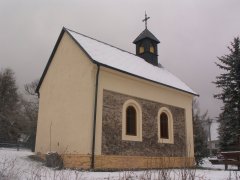 pohled zezadu zleva