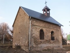 pohled zezadu zleva