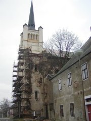 pohled na přední část zprava