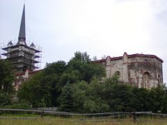 pohled zezadu zprava