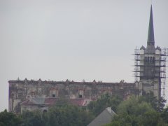 pohled zleva