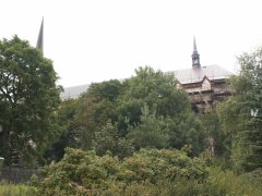 pohled zprava