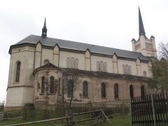 pohled zleva