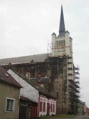 pohled na přední část zleva