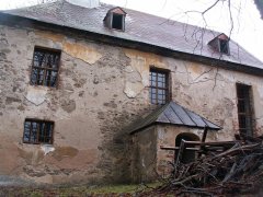 pohled zprava