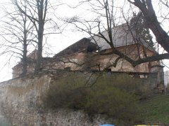 pohled zezadu zprava